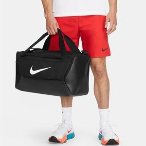Nike Brasilia 9.5 Training Duffle Bag